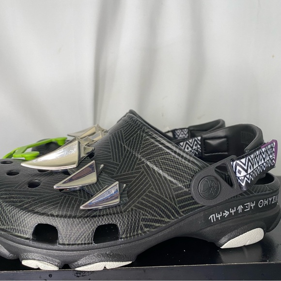 CROCS Shoes - CROCS Black Panther Marvel Wakanda Forever Black and Purple Women’s size 6